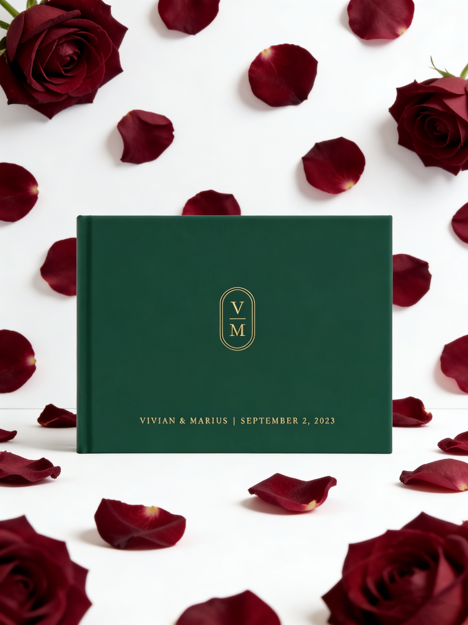 Custom Elegant Wedding Guest B - Custom Photo Book recension och pris