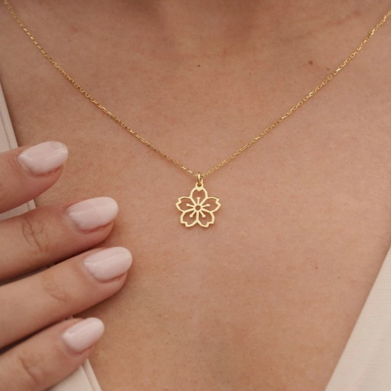 Dainty Sakura Flower Charm Nec - Birth Flower Necklace recension och pris